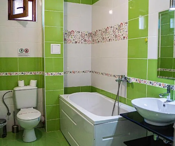 Chicho Tomovata Koliba Ваканционна къща *