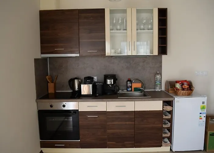 Chicho Tomovata Koliba Велика