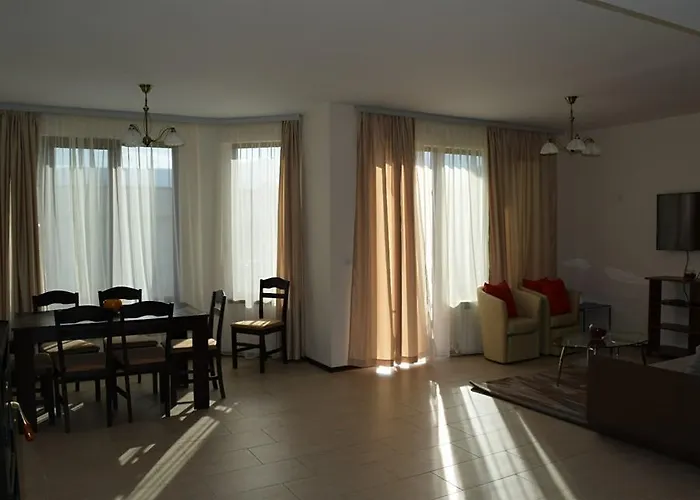 Chicho Tomovata Koliba * Велика