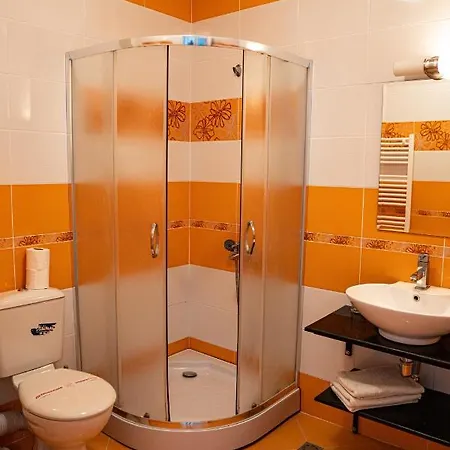 Chicho Tomovata Koliba * Velika