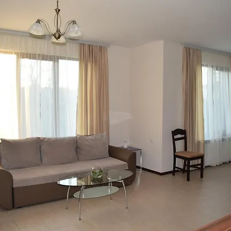 Chicho Tomovata Koliba Ferienhaus Velika