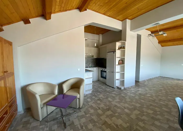 Nyaraló Chicho Tomovata Koliba *