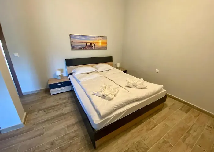 Chicho Tomovata Koliba *