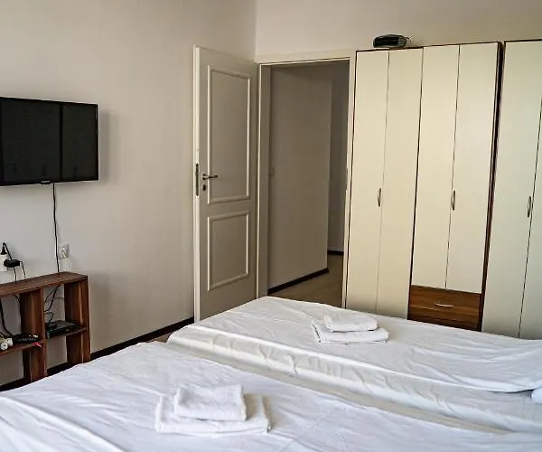 Chicho Tomovata Koliba Velika