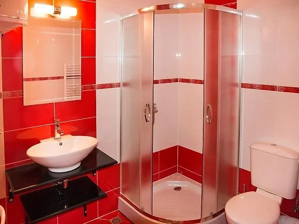 Chicho Tomovata Koliba Nyaraló Velika