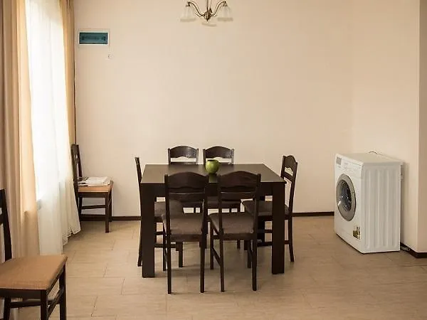 Nyaraló Chicho Tomovata Koliba Velika