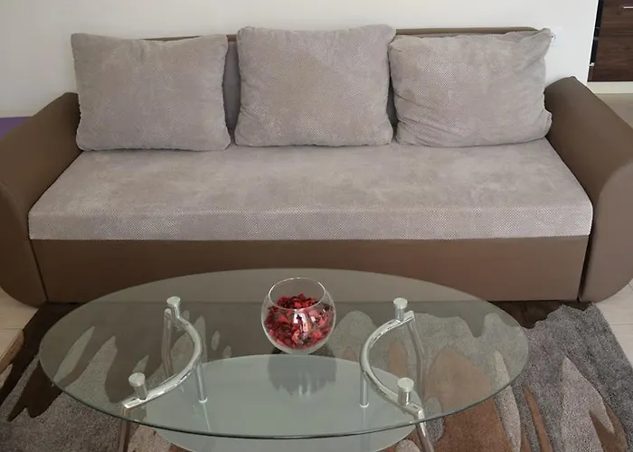 Chicho Tomovata Koliba Nyaraló *